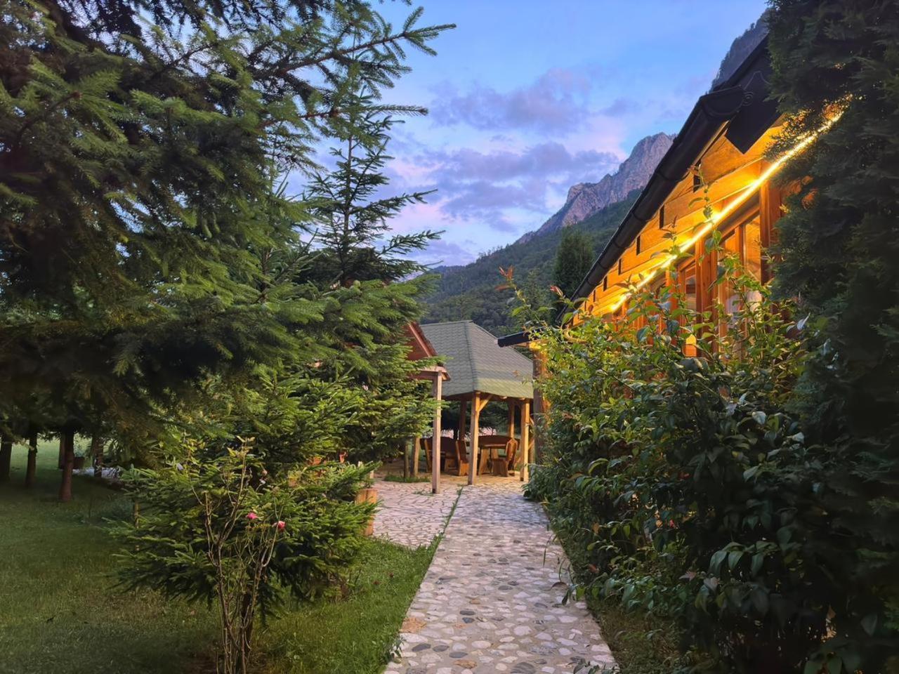 Valbona Relax Hotel Exterior foto